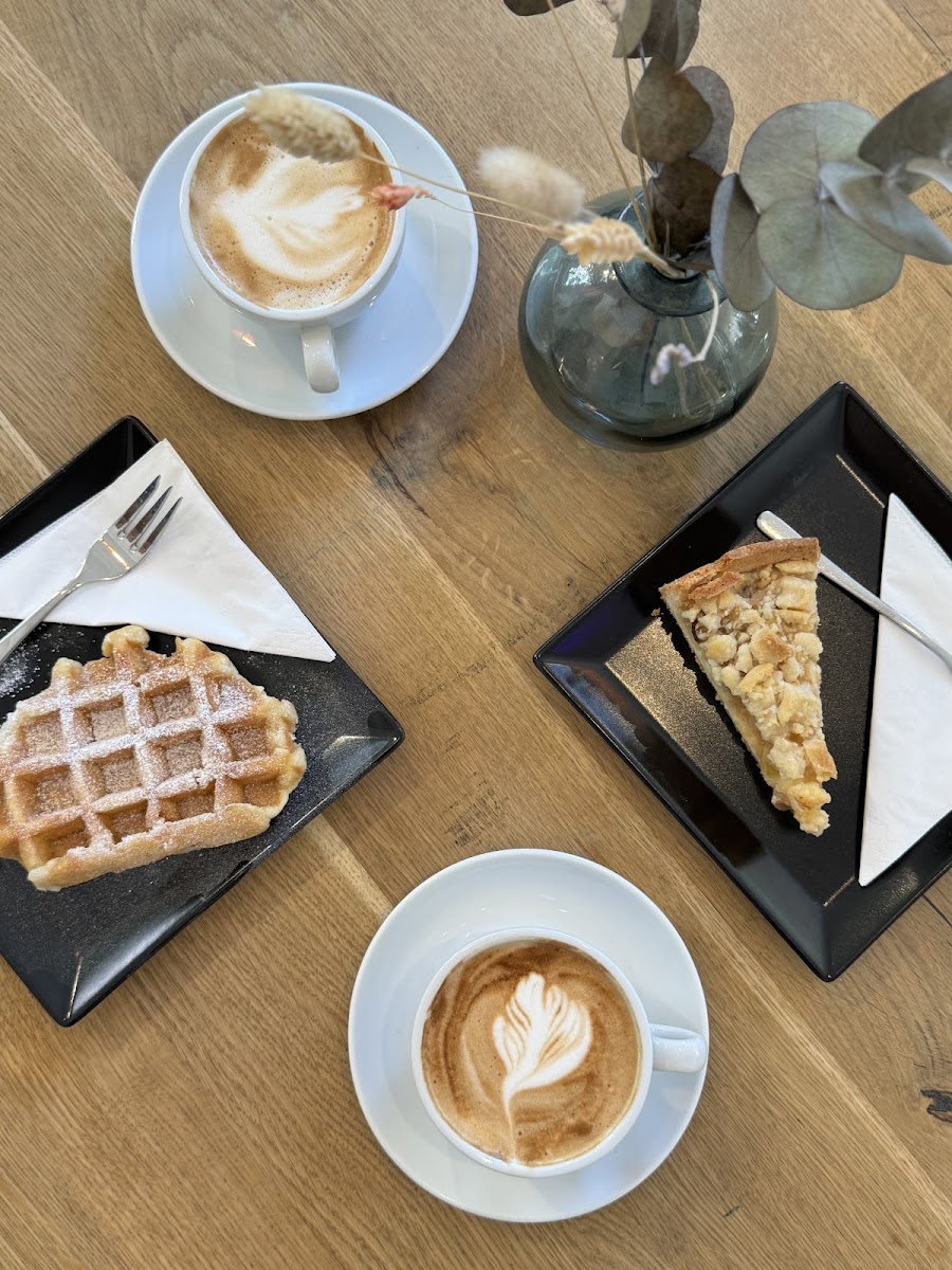 Feels Like Coffee & Art Photos 2